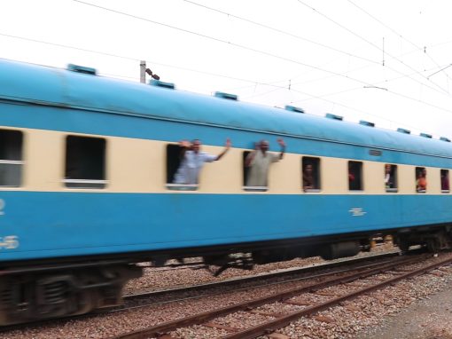 [:en]MOBIRAIL relance le train BANA KATANGA pour le 23 mai 2023[:fr]mobirail-relance-le-train-bana-katanga-pour-le-23-mai-2023[:]
