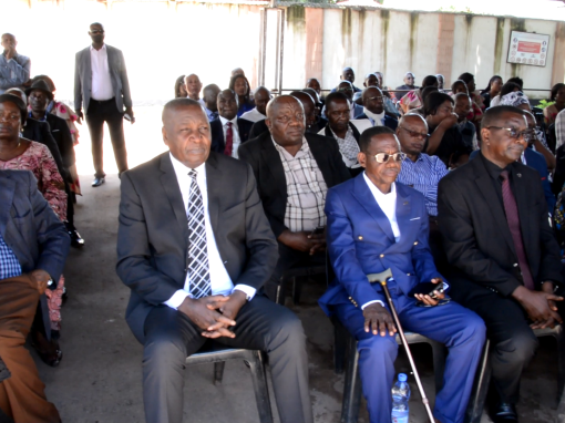 [:fr]Fabien Mutomb Kan kato rend hommage à feu Oscar Mutompuela ILUNGA[:]