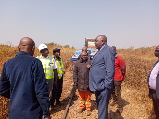 [:en]Sncc, tamponnement de la locomotive 4191 de CALABASH au passage à niveau de lumata[:fr]SNCC,tamponnement de la locomotive 4191 de CALABASH  au passage à niveau de LUMATA à 51 km de lubumbashi[:]